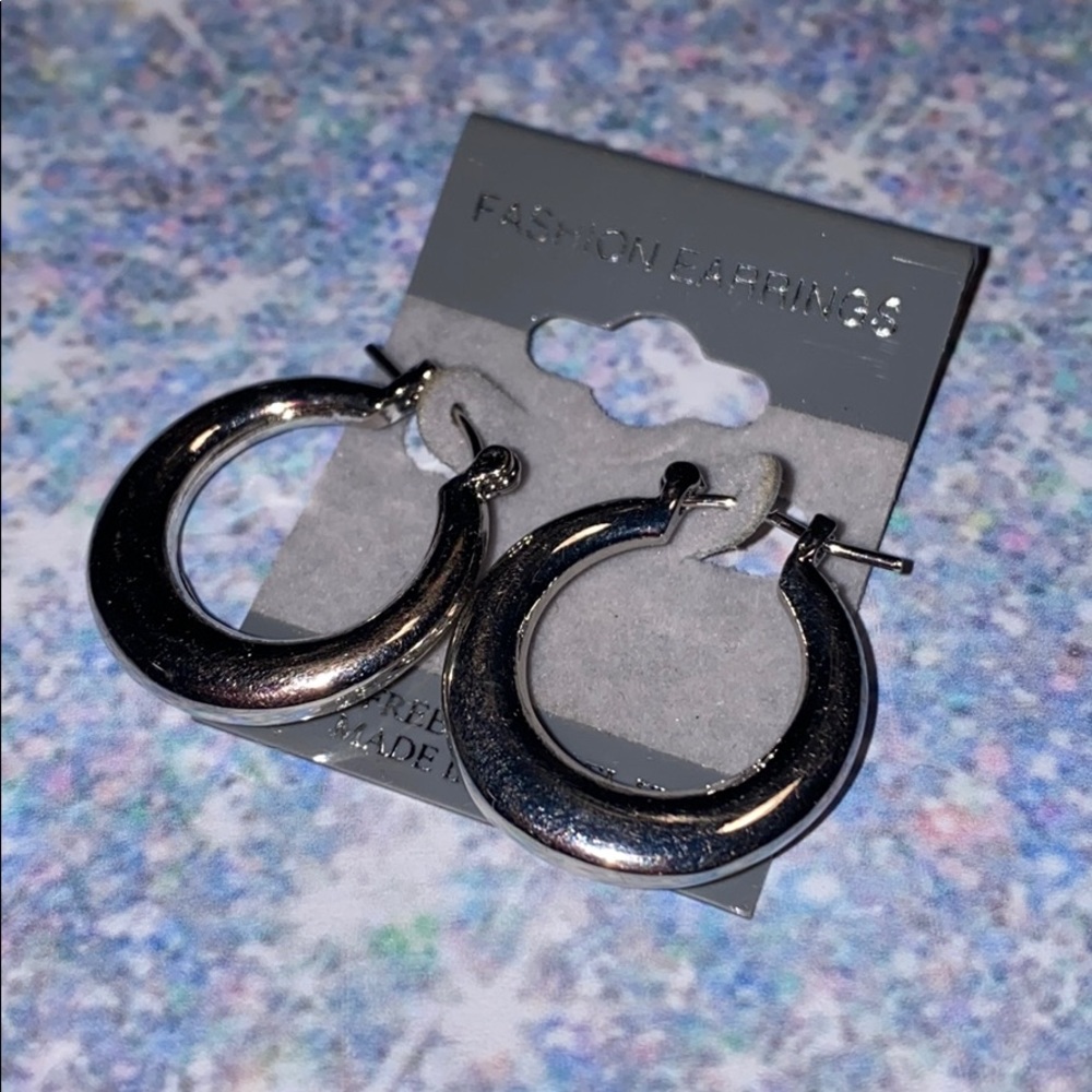 Fashion earrings